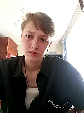  LindaMiller  online show from 05/05/26, 10:56