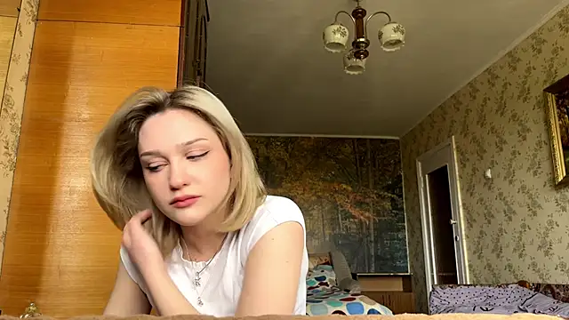 AlisiaStreitmatter online show from 04/29/26, 09:24