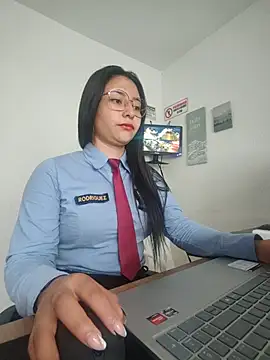Snapshot of Queen_linda1 chatting on 06/28/26, 12:22 Queen linda1 online show from 06/28/26, 12:22