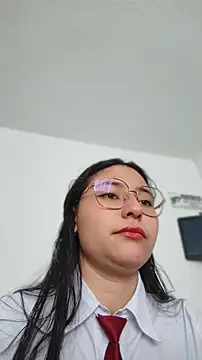 Snapshot of Queen_linda1 chatting on 08/04/26, 01:03 Queen linda1 online show from 08/04/26, 01:03