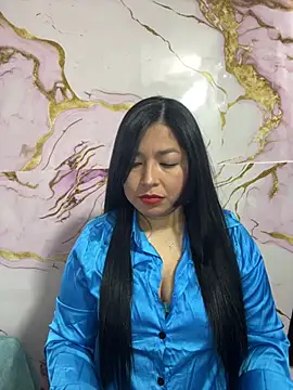Snapshot of Victoria_kim_lee chatting on 07/21/26, 04:42 Victoria kim lee online show from 07/21/26, 04:42