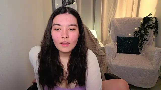 MomoRins online show from 05/21/26, 10:17