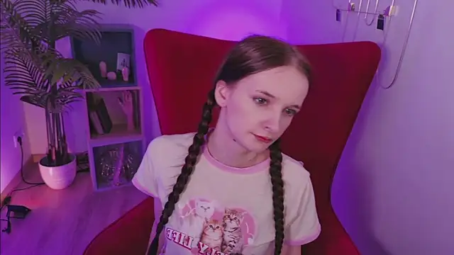 AliciaCore online show from 05/22/26, 01:28