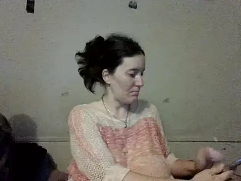 Snapshot of Mini83 chatting on 05/16/26, 05:23 Mini83 online show from 05/16/26, 05:23