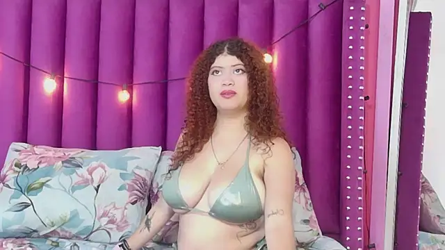 HoneyHipss online show from 05/07/26, 12:43