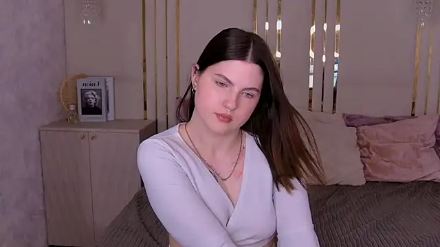 IvySimmons online show from 05/11/26, 03:45
