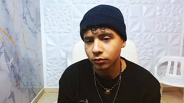 jbarto  online show from 05/03/26, 07:09