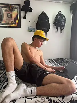 Jackdaniel001  online show from 05/04/26, 03:41