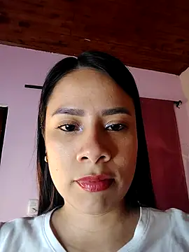 Nicol Alvarez1 online show from 04/27/26, 08:51