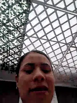 Nicol Alvarez1 online show from 04/29/26, 08:48