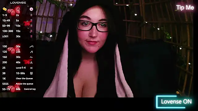 Snapshot of SpookyMadz chatting on 07/30/26, 02:43 SpookyMadz online show from 07/30/26, 02:43