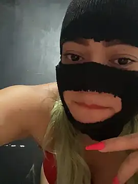 Hotkatii online show from 06/03/26, 05:32