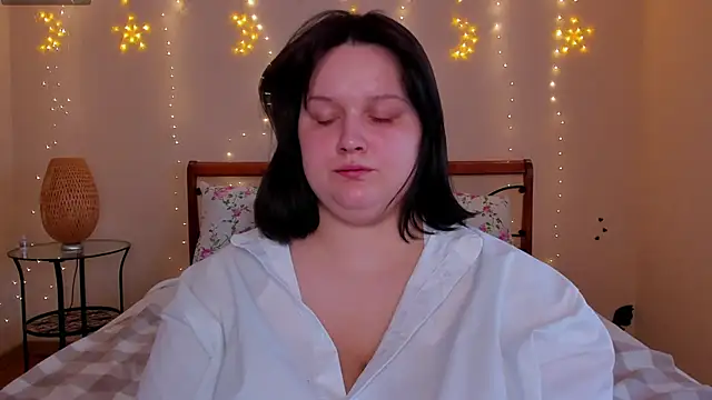 Blossom Soniya online show from 05/02/26, 01:43