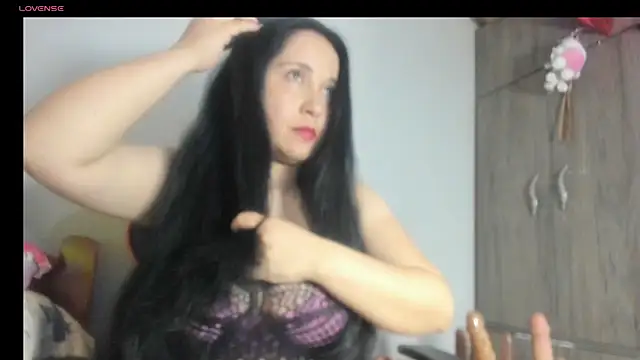 Snapshot of cami_hot_tits chatting on 05/18/26, 10:04 cami hot tits online show from 05/18/26, 10:04
