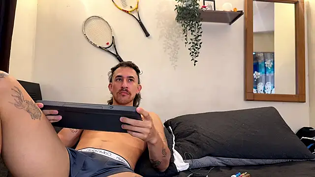 Aaron wheel online show from 05/16/26, 05:12
