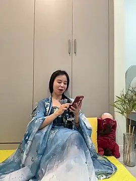 NiNa5203 online show from 05/11/26, 06:08