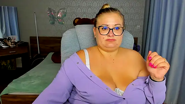 IrenRori online show from 07/29/26, 07:17