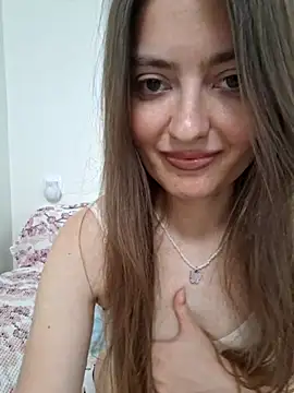 Alba2331 online show from 06/14/26, 11:45