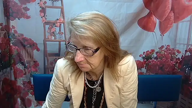 AliceWriter online show from 05/12/26, 05:15