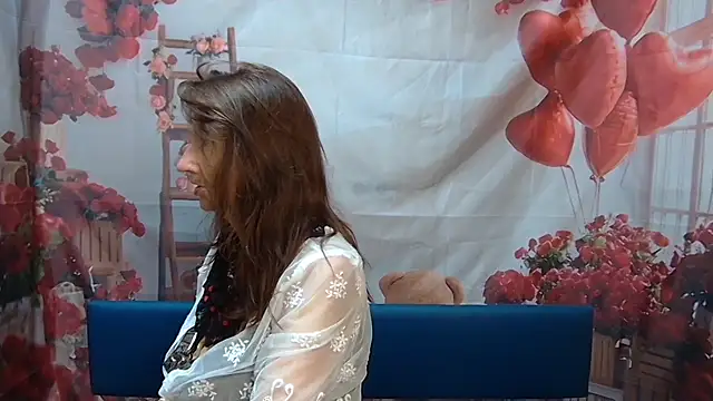 AliceWriter online show from 05/13/26, 05:05