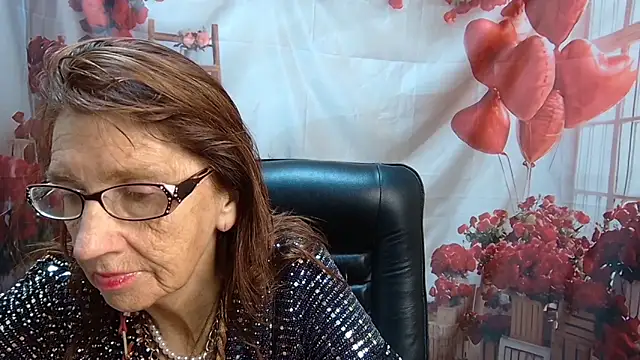 AliceWriter online show from 05/19/26, 05:14