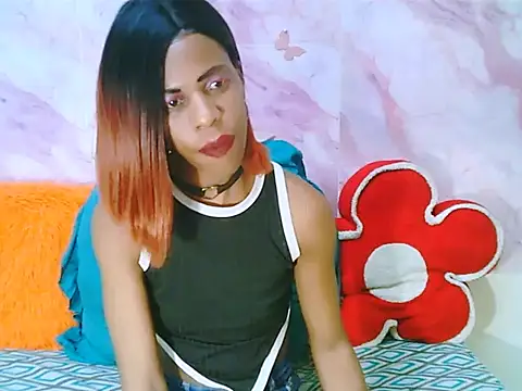 Snapshot of EbonySweetPeach chatting on 05/16/26, 10:36 EbonySweetPeach online show from 05/16/26, 10:36