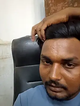 Snapshot of Gujju_here chatting on 06/15/26, 06:37 Gujju here online show from 06/15/26, 06:37
