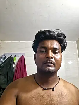 Snapshot of Gujju_here chatting on 06/19/26, 02:43 Gujju here online show from 06/19/26, 02:43