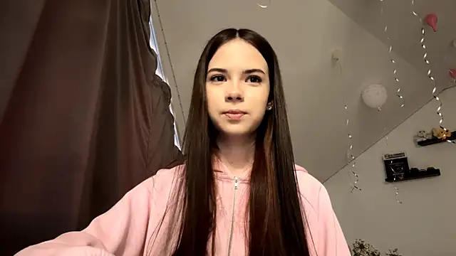 JoellaGrode online show from 04/30/26, 06:14