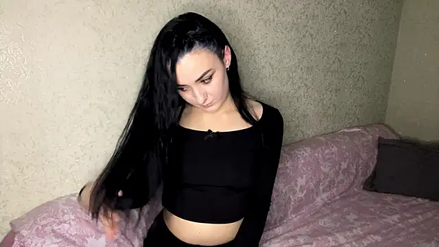 Madisonlovx online show from 06/07/26, 06:11