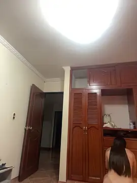 SamiiContreras  online show from 06/10/26, 11:20