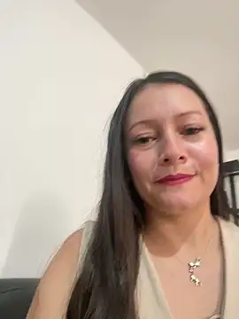 SamiiContreras  online show from 07/21/26, 09:39