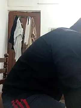TamilRedchilli online show from 05/07/26, 04:23