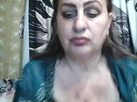 LoaqLovew online show from 05/23/26, 07:46