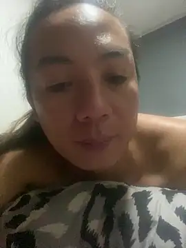 Asian Liezly18 online show from 04/22/26, 03:35