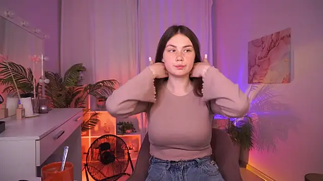 BettyMarlowe online show from 06/07/26, 05:22