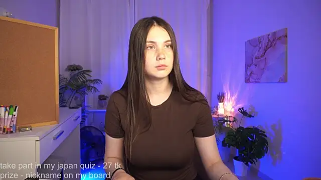 Snapshot of BettyMarlowe chatting on 06/27/26, 05:23 BettyMarlowe online show from 06/27/26, 05:23