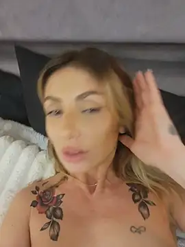 SofiaLace online show from 06/27/26, 12:22