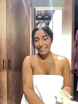 SaryJonex online show from 07/27/26, 04:58