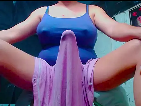 Snapshot of 11inchSELFSUCKnCUM chatting on 10/28/25, 12:52 11inchSELFSUCKnCUM online show from 10/28/25, 12:52