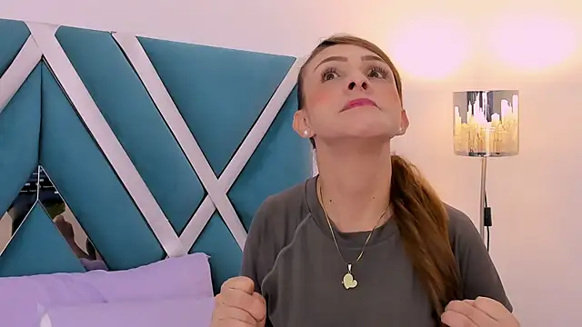 Nicoll 89 online show from 07/19/26, 01:59