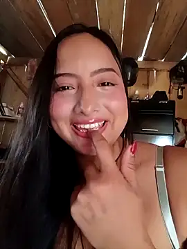 Soffia-zapata online show from 05/14/26, 04:58