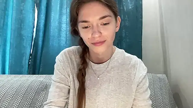 MonaNox online show from 06/17/26, 10:06