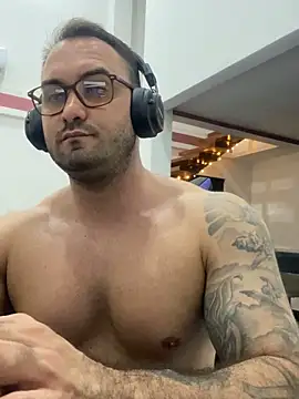 Nicanor 21 online show from 04/25/26, 02:14