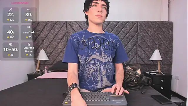 DemonFoxx online show from 07/15/26, 12:43