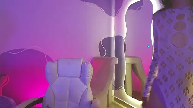 Aeritta Nova online show from 04/23/26, 02:30