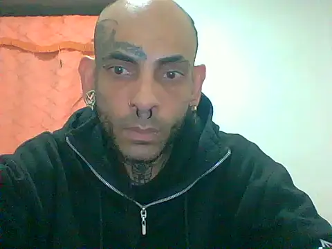 Snapshot of Demon_Rose_ chatting on 06/23/26, 03:59 Demon Rose online show from 06/23/26, 03:59