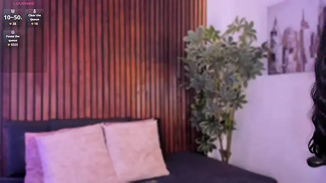 cate gil online show from 05/07/26, 12:32
