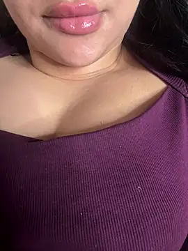 Horny Fofa online show from 04/26/26, 01:47