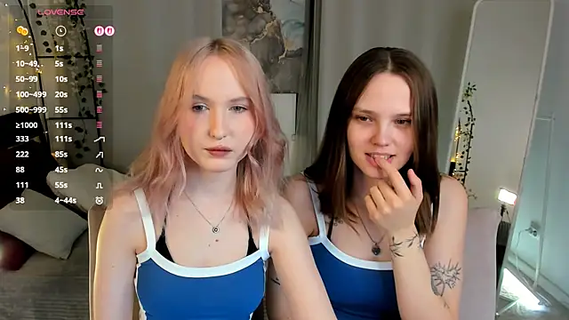 lisaluve online show from 04/29/26, 09:43
